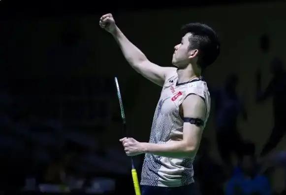 领军人物张 领军人物张